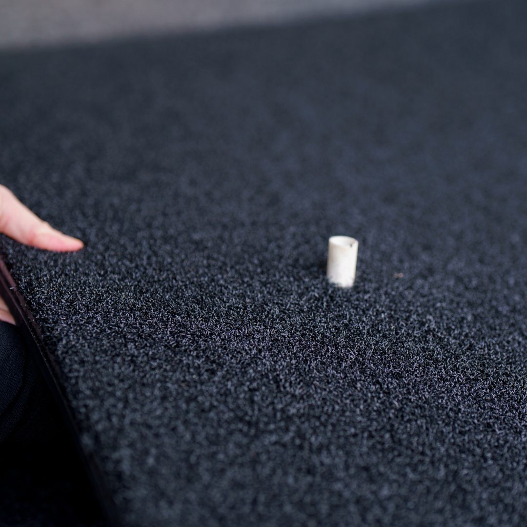 Limited Edition 3D Premium Fibre Golf Mat Black 150cm x 150cm