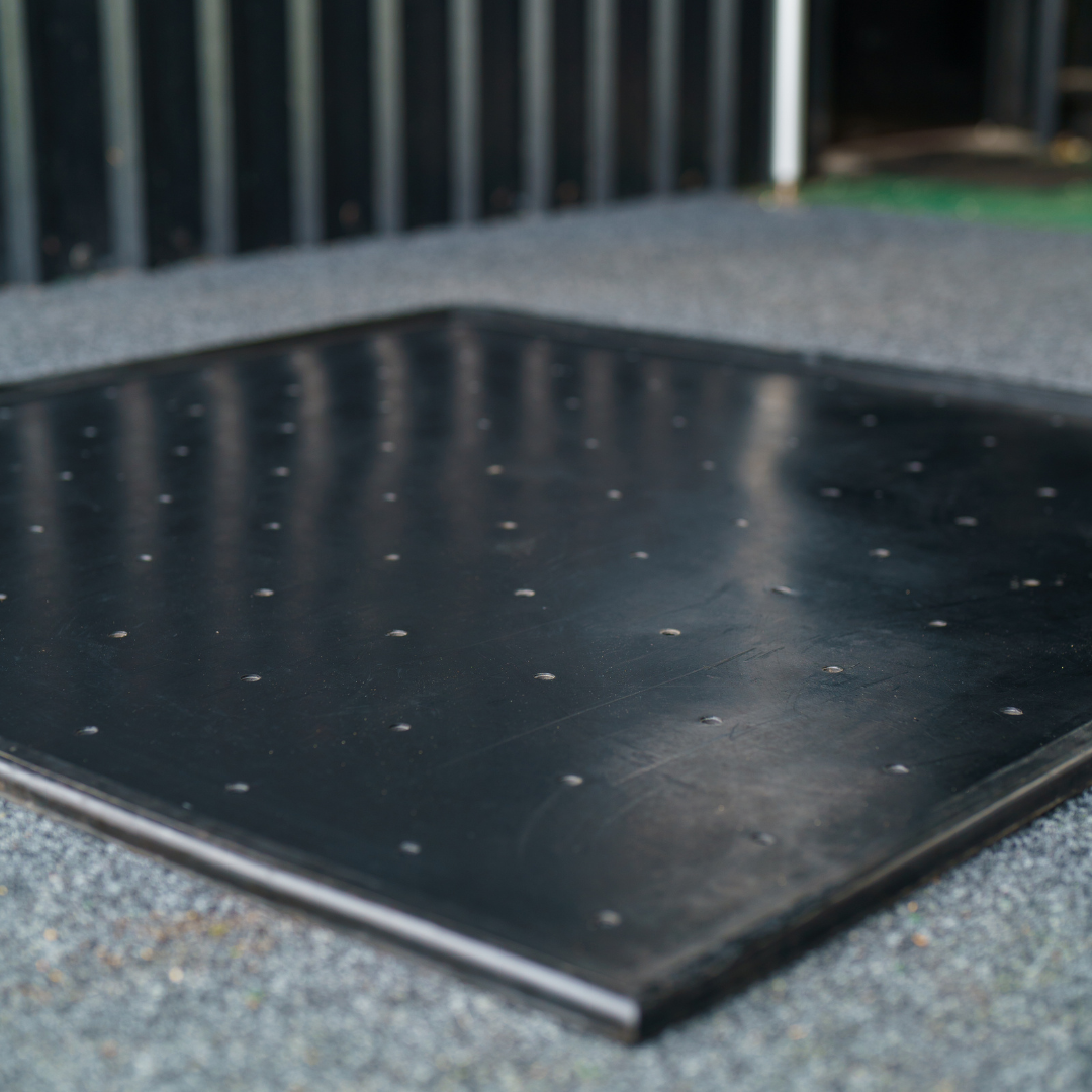 Rubber Base Tray 150cm x 150cm