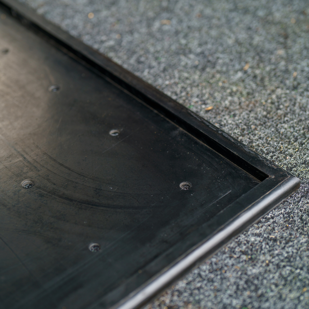 Rubber Base Tray 150cm x 150cm
