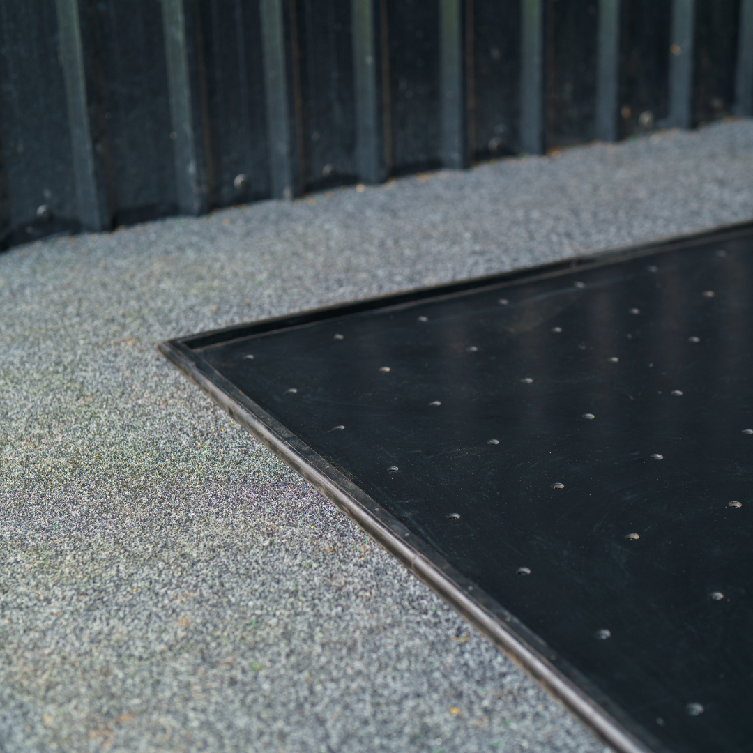 Rubber Base Tray 150cm x 150cm